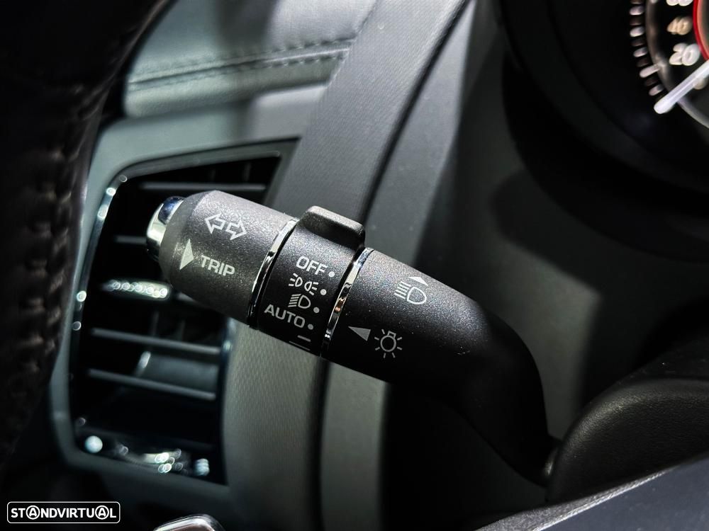 Jaguar F-Type P300 Aut. R-Dynamic Black - 27
