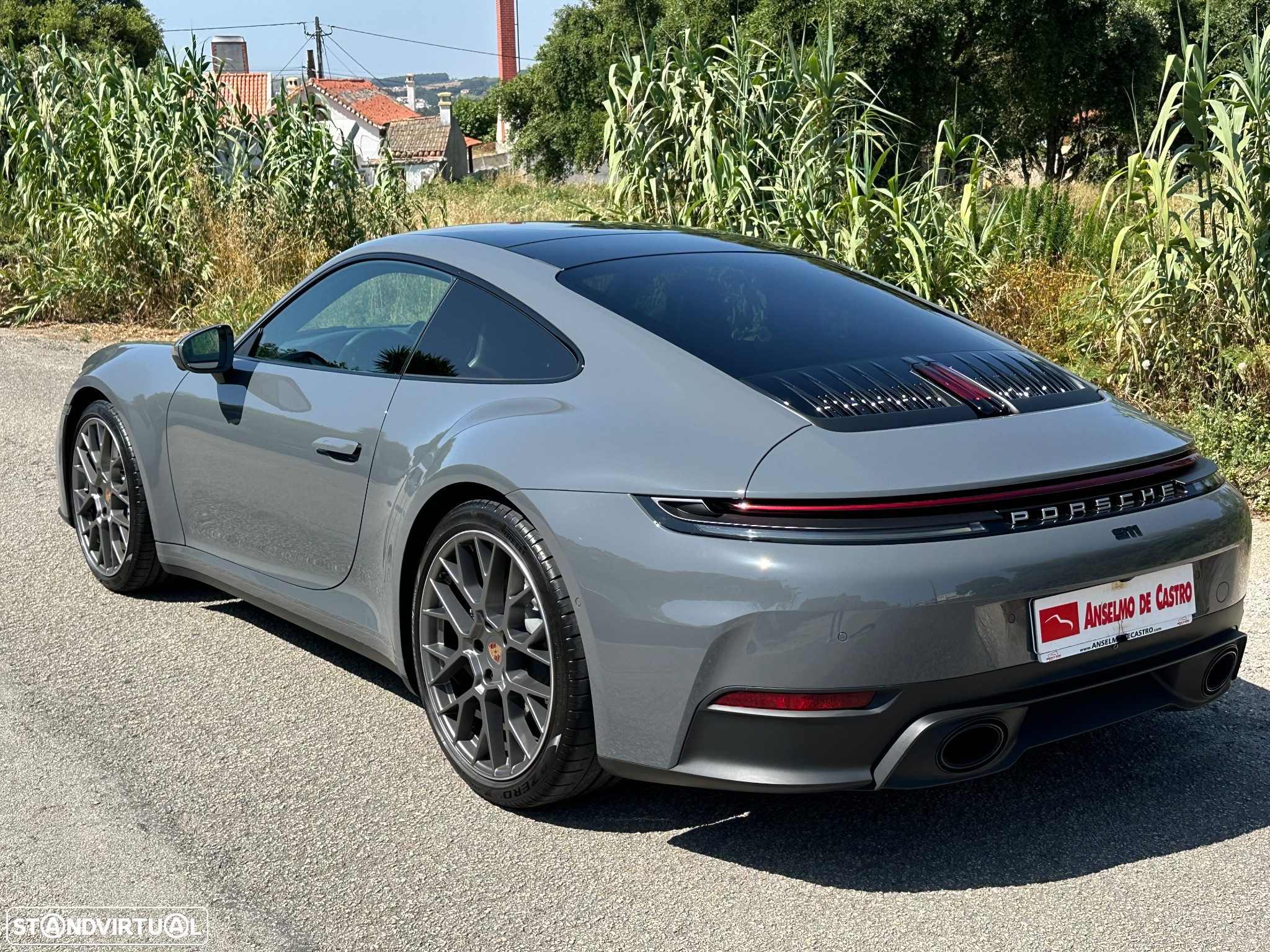 Porsche 911 (992) Carrera - 5