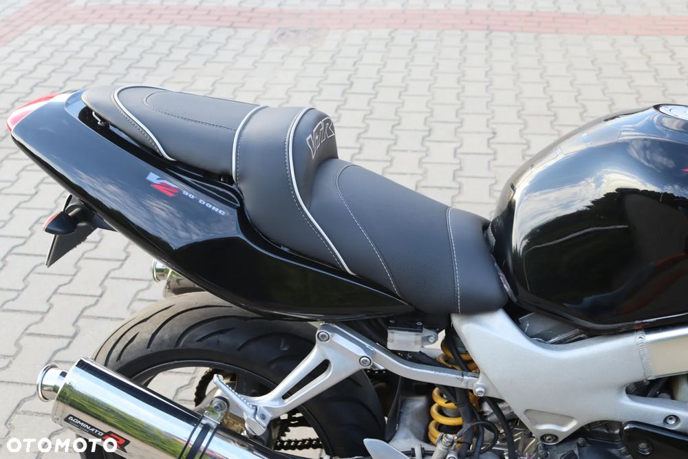 Honda VTR - 23