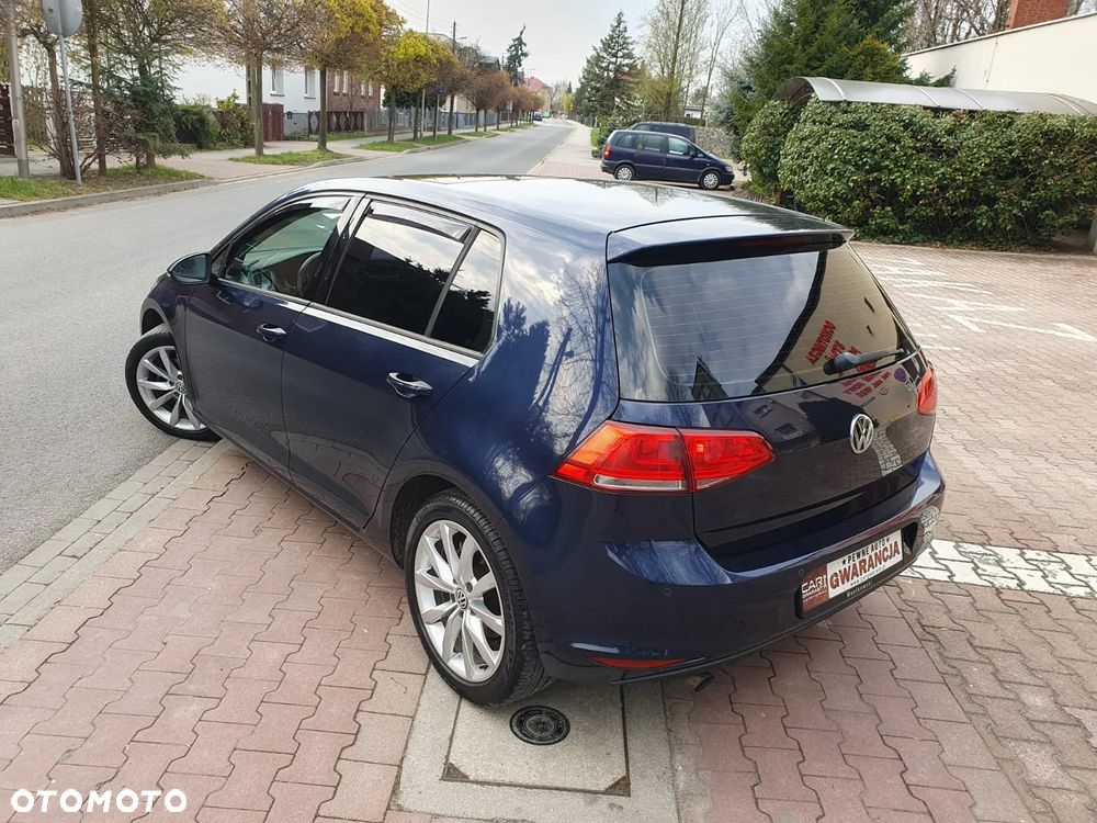 Volkswagen Golf - 37