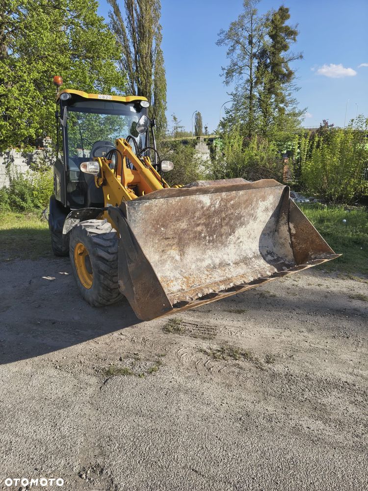 JCB 406 407 L30 L25 TL80 TL75 L506 L507 L509 906M WA80 - 22