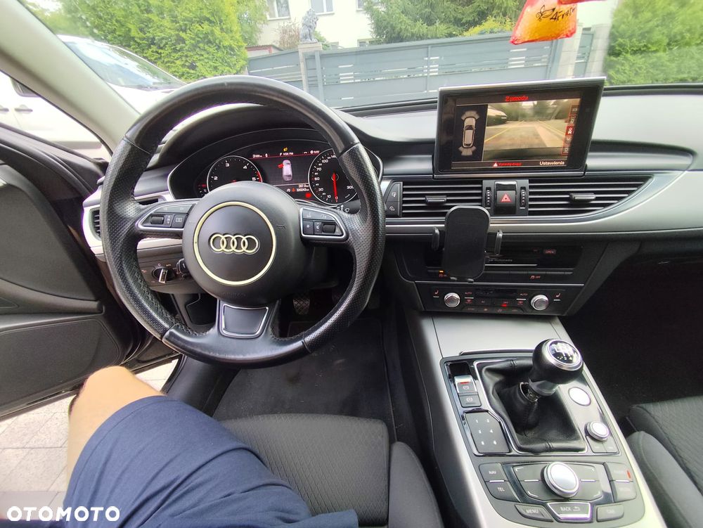 Audi A6 Avant - 13