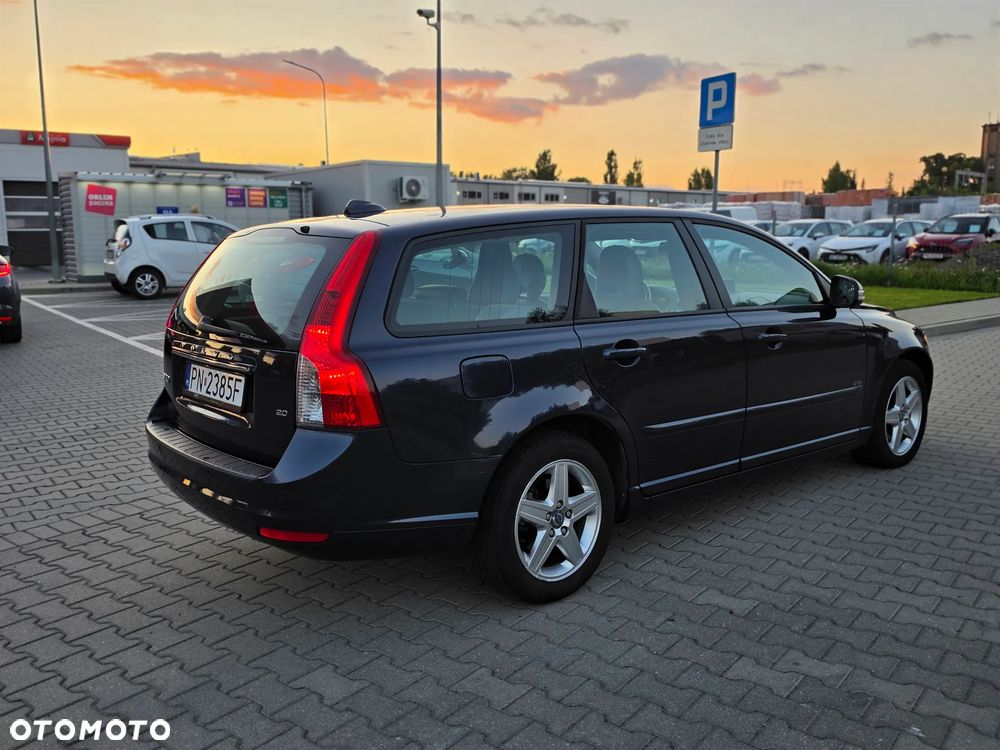 Volvo V50 - 36