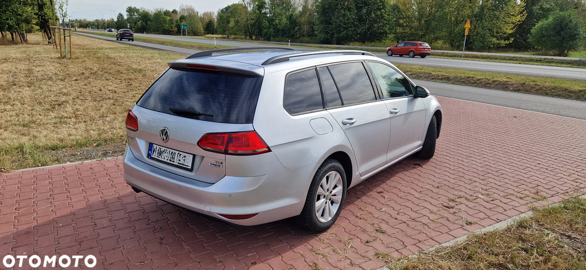 Volkswagen Golf VII 1.6 TDI BMT Comfortline - 7
