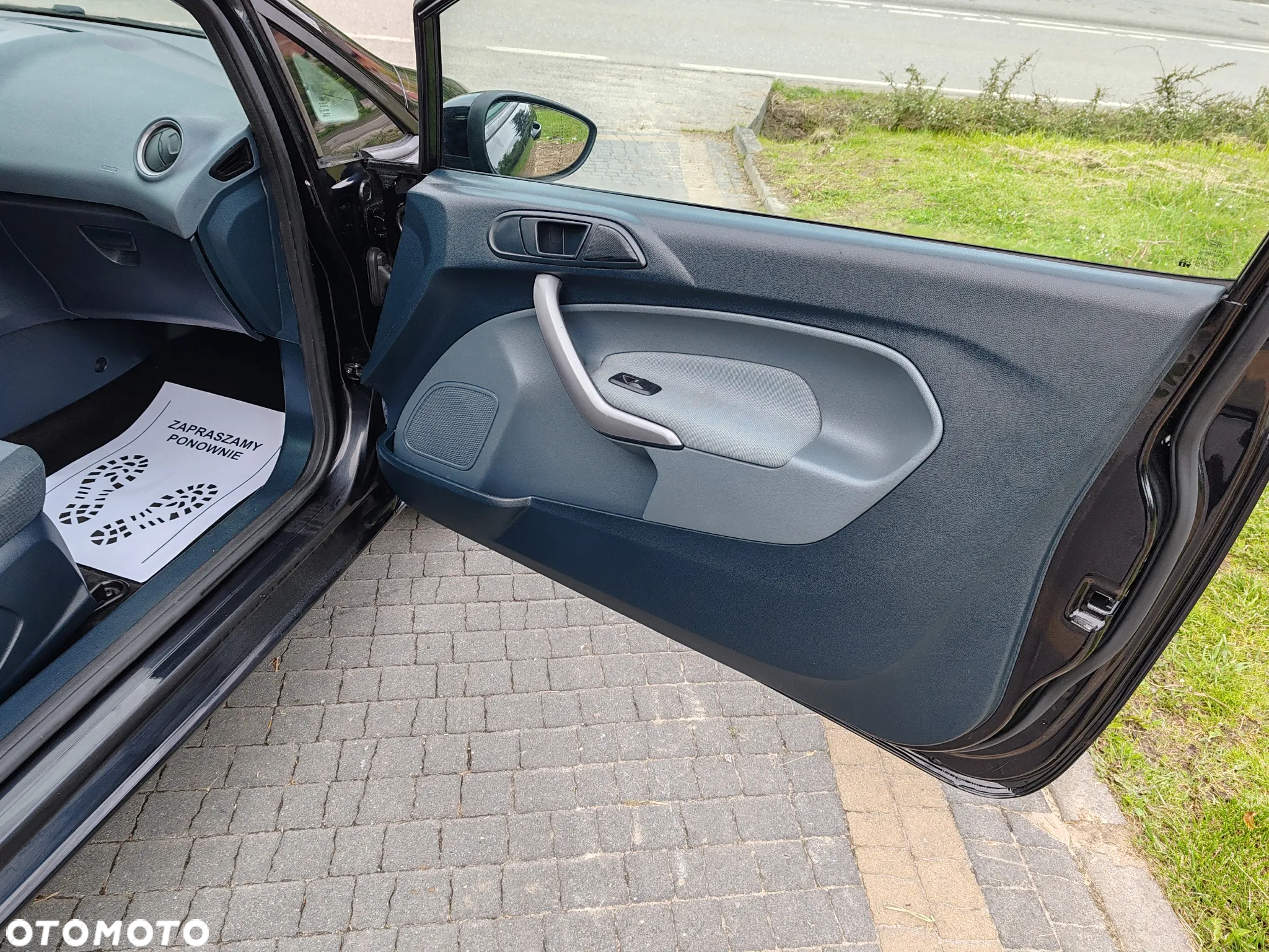 Ford Fiesta - 9