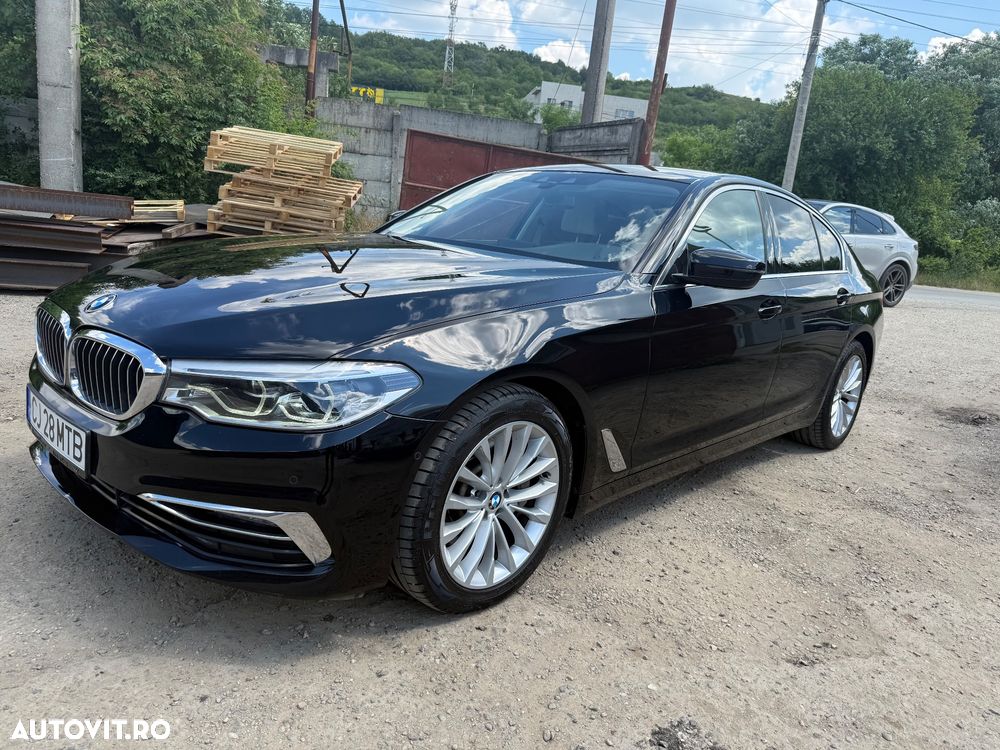 BMW Seria 5 530i xDrive Aut. Luxury Line - 2