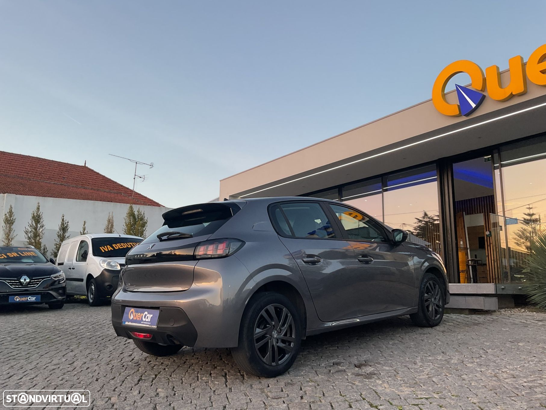 Peugeot 208 1.2 PureTech Active Pack - 10