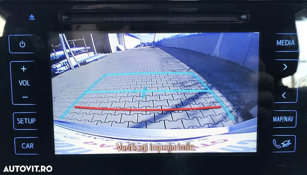 Toyota Auris 1.8 L VVT-i Sol+ - 30