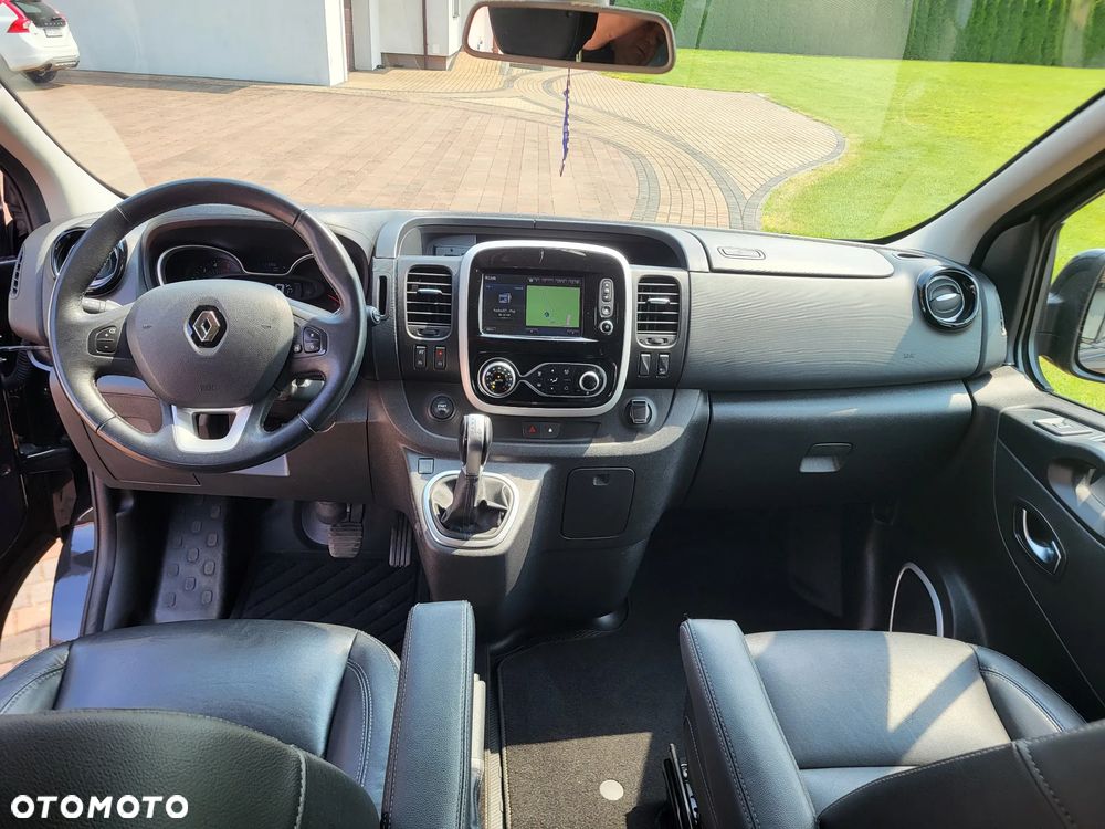 Renault Trafic Grand 2.0 dCi EDC - 24