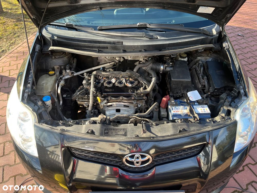 Toyota Auris - 18