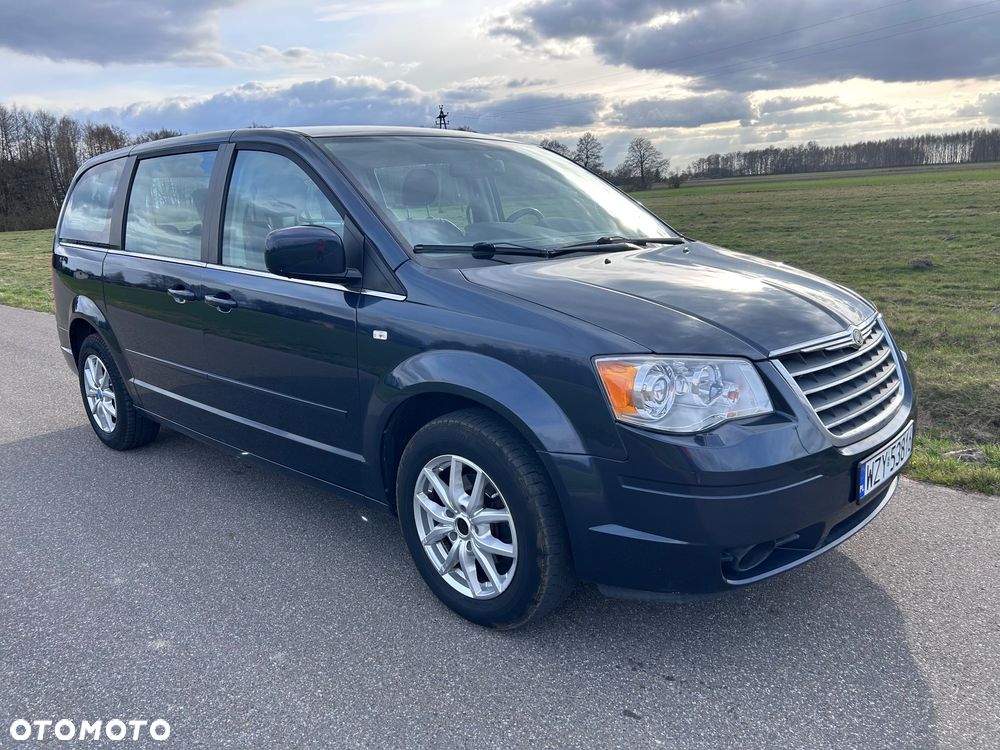 Chrysler Grand Voyager - 9