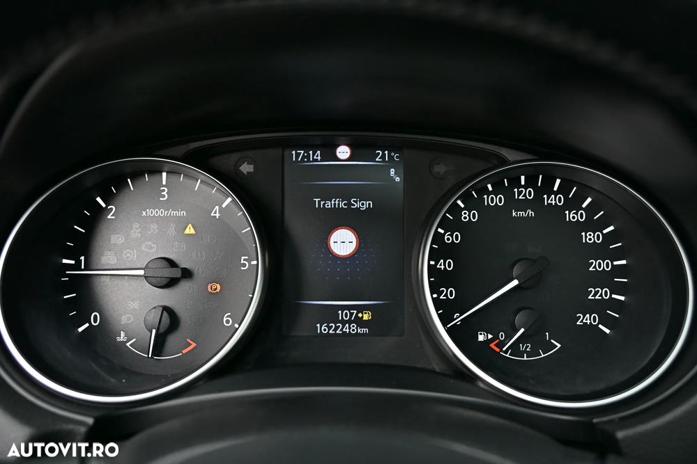 Nissan Qashqai 1.5 DCI TEKNA - 35