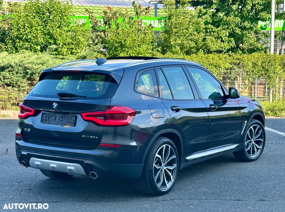 BMW X3 xDrive30e AT PHEV - 18