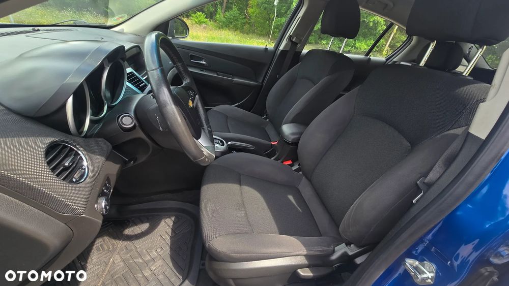 Chevrolet Cruze 1.6 LT+ - 13