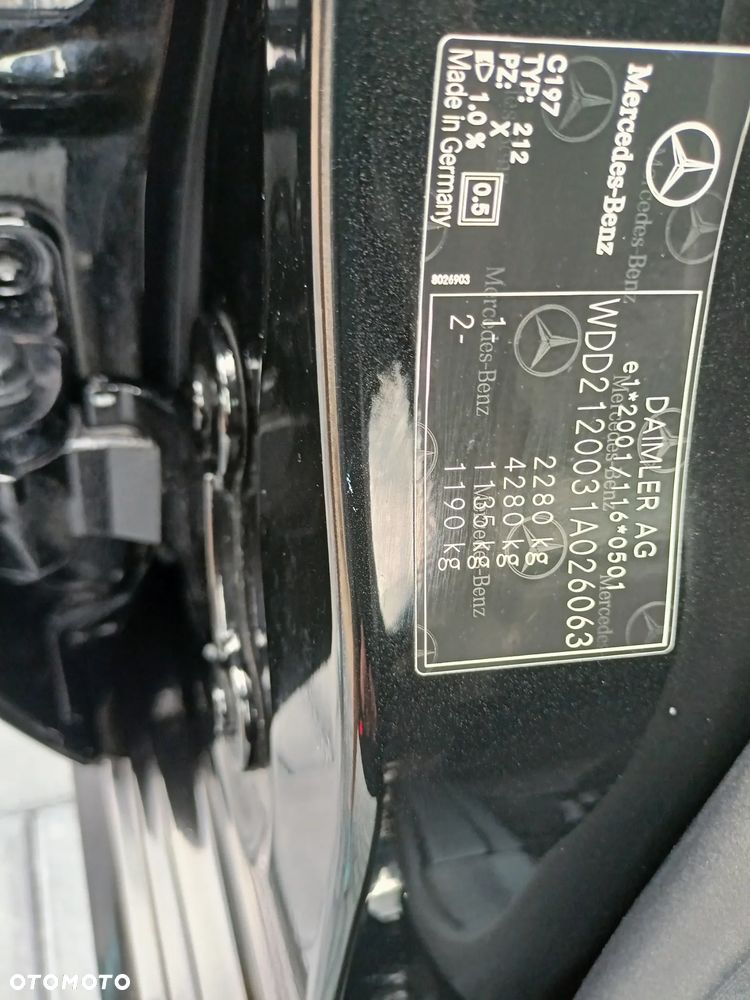 Mercedes-Benz Klasa E 250 CDI DPF BlueEFFICIENCY Automatik Avantgarde - 29