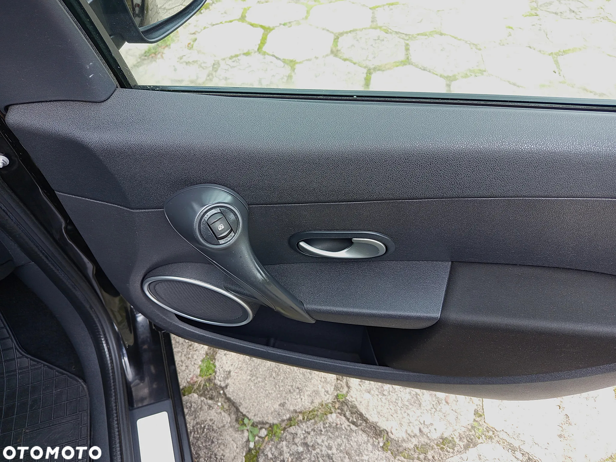 Renault Clio - 19