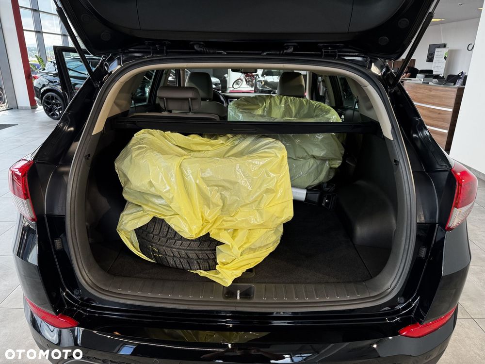 Hyundai Tucson - 11