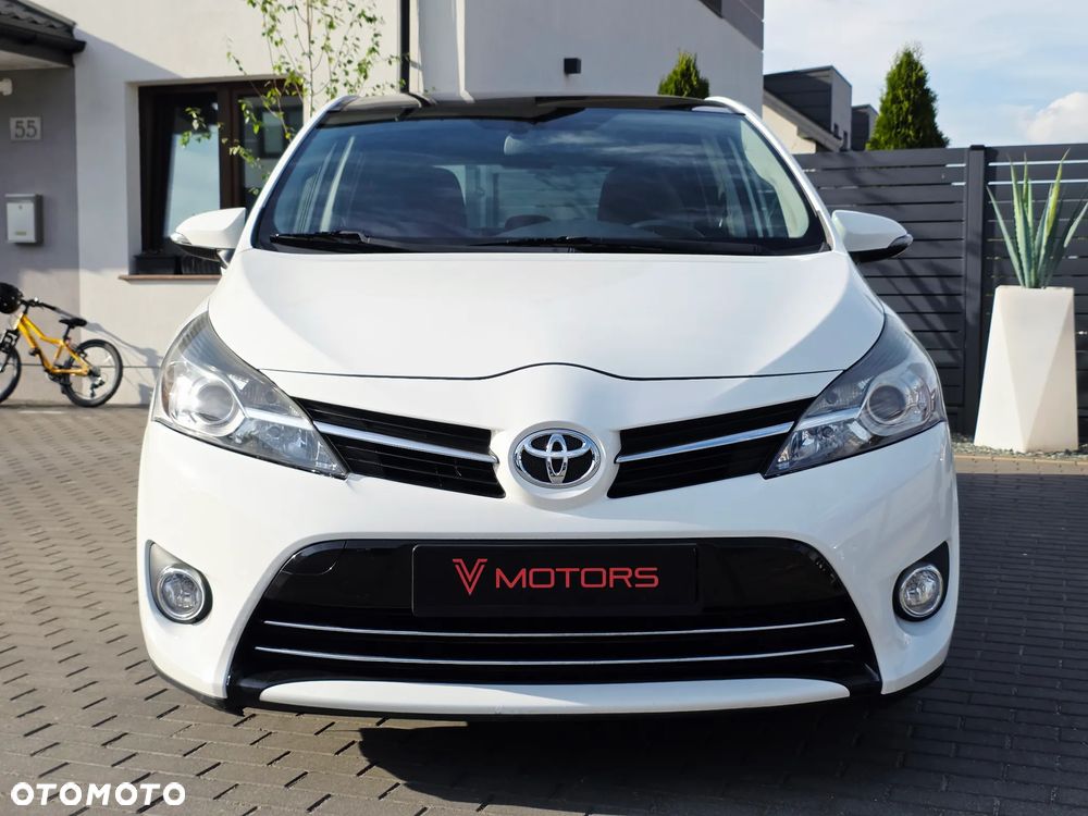 Toyota Verso 1.6 D-4D Premium - 10