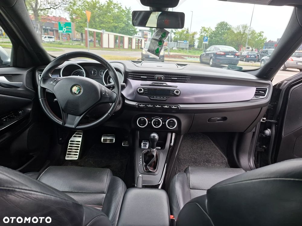 Alfa Romeo Giulietta 2.0 JTDM Distinctive TCT - 17