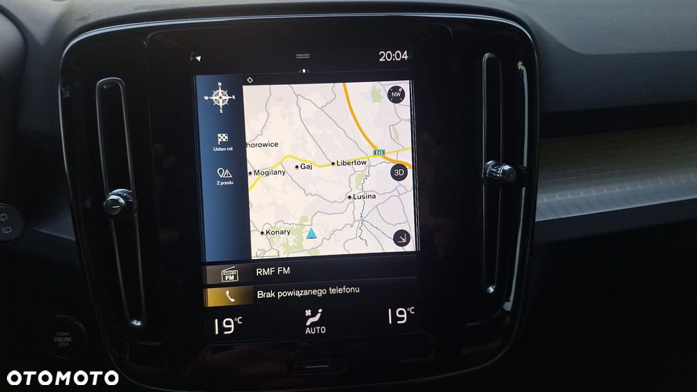 Volvo XC 40 T4 Geartronic Momentum - 22