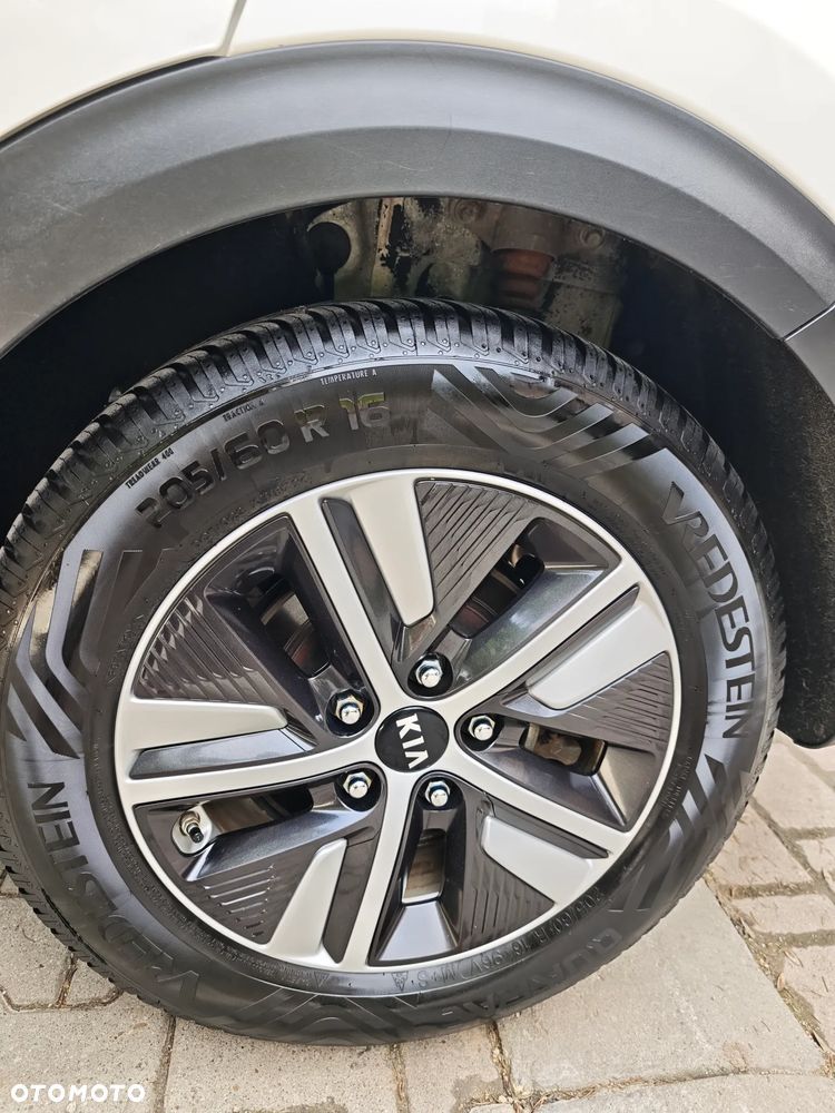 Kia Niro 1.6 GDI HEV 2WD OPF Spirit - 11