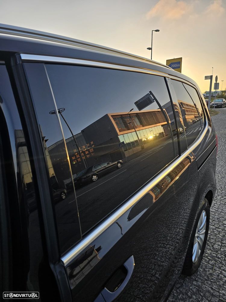 VW Sharan - 27