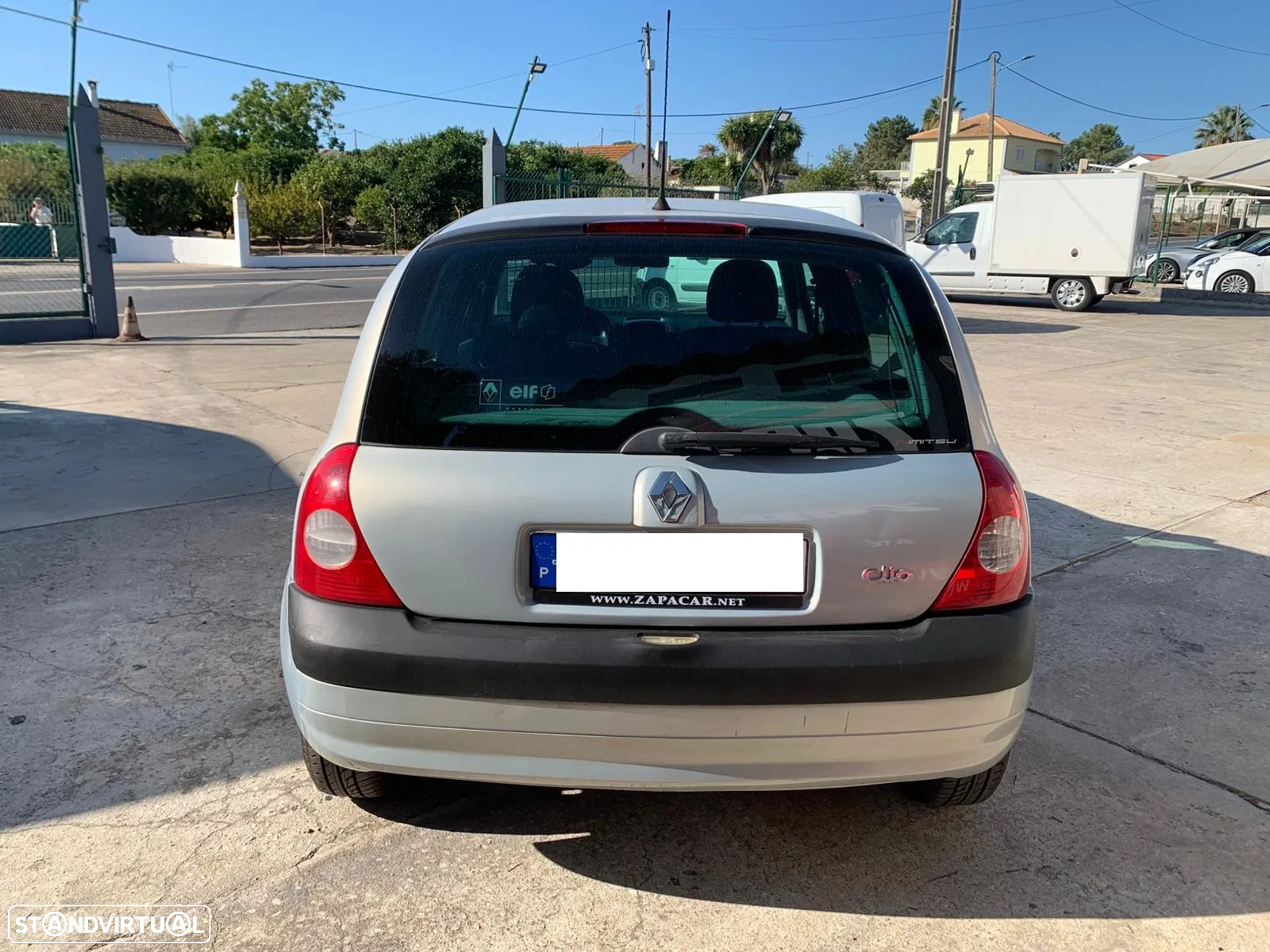 Renault Clio 1.2 16V Confort Dynamique - 4