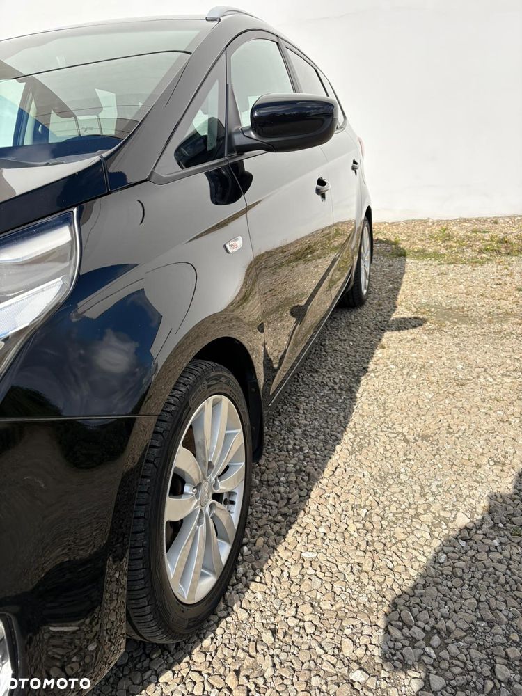 Kia Carens 1.7 CRDi 115 Dream-Team Edition - 7