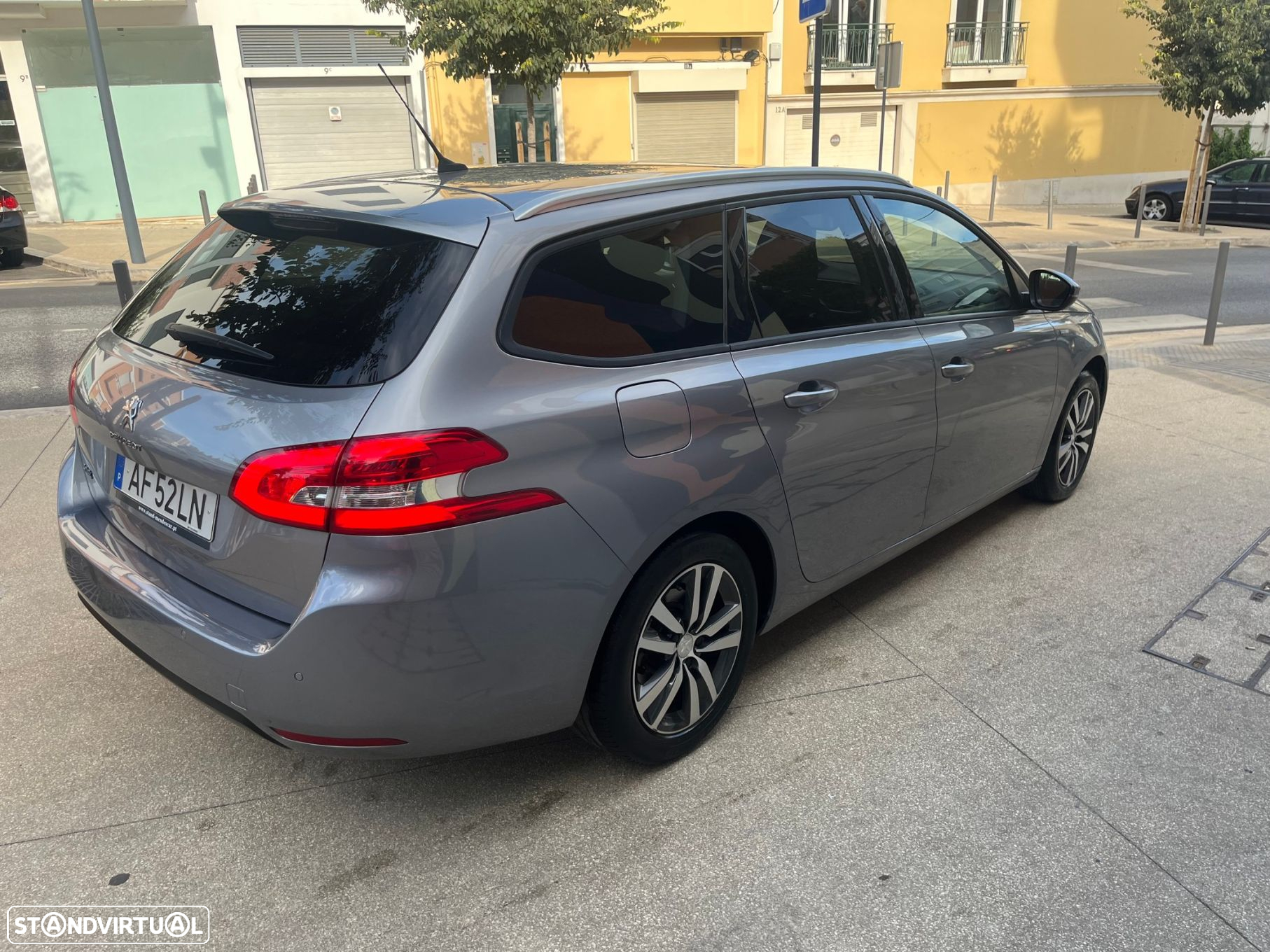 Peugeot 308 SW 1.5 BlueHDi Style - 3