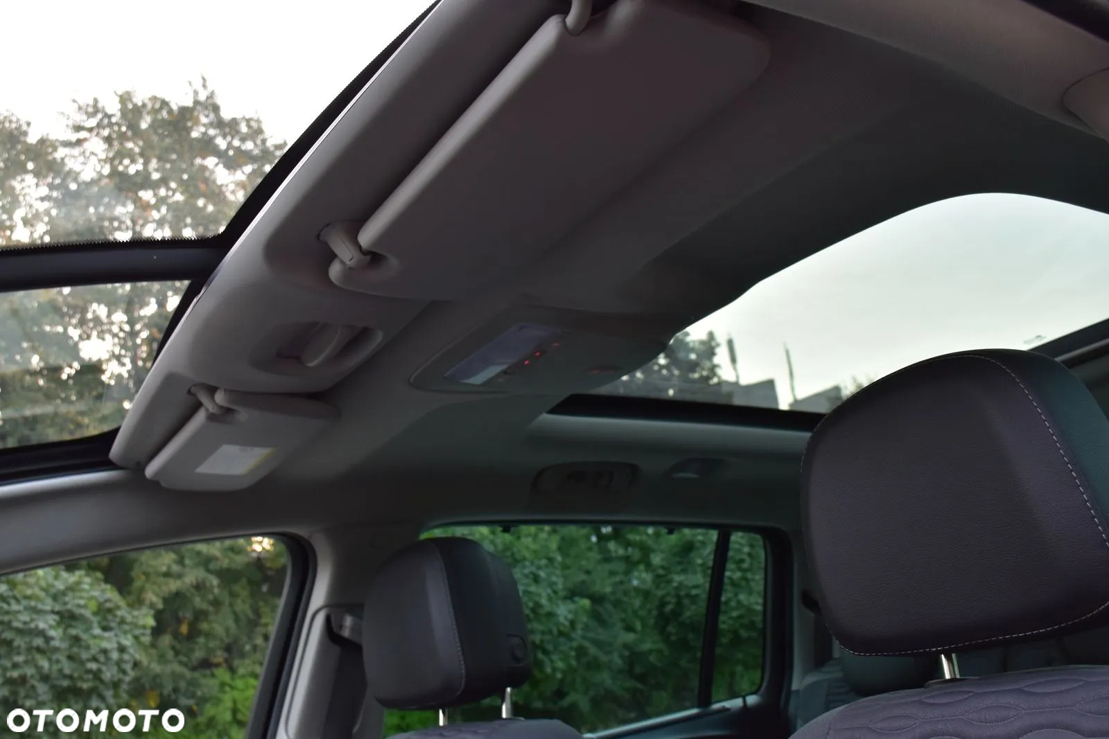 Opel Zafira 1.4 T Cosmo EcoFLEX S&S EU6 - 26