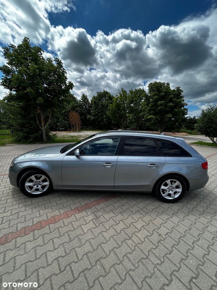 Audi A4 Avant 2.0 TDI - 4
