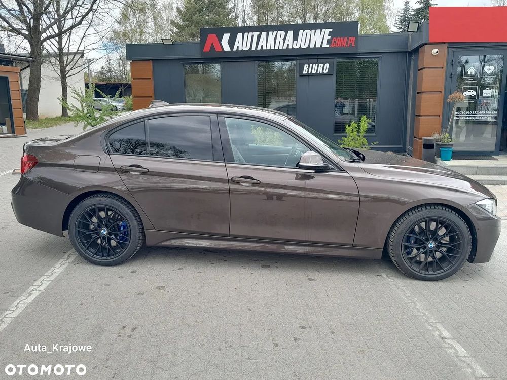 BMW Seria 3 330i xDrive Edition M Sport Shadow - 9