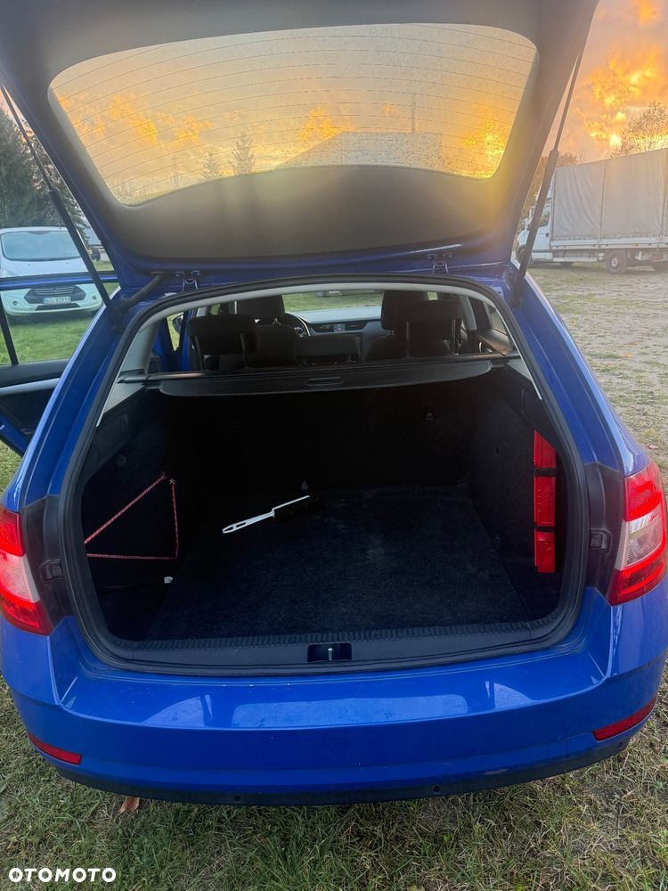 Skoda Octavia 1.6 TDI Active - 5