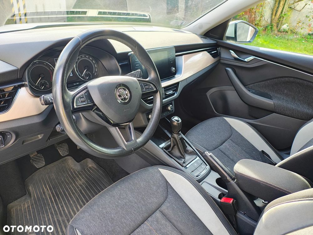 Skoda Kamiq 1.0 TSI Style - 8