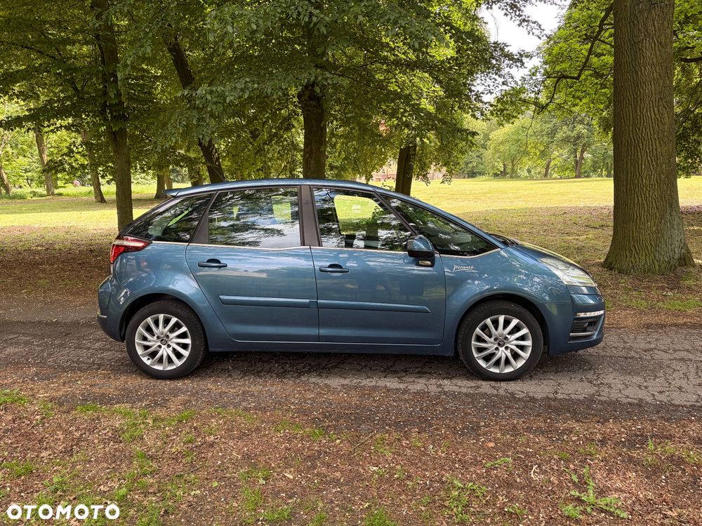 Citroën C4 Picasso 2.0 HDi FAP Exclusive - 4