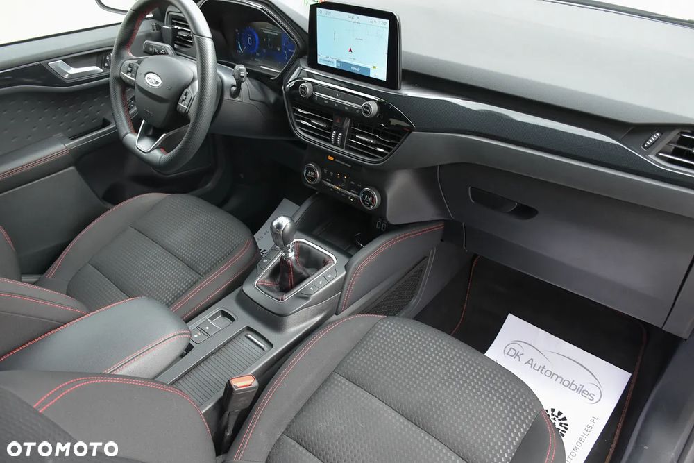 Ford Kuga 1.5 EcoBoost FWD ST-Line X - 26