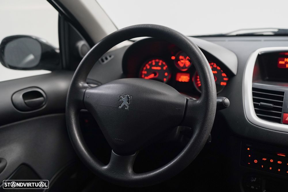 Peugeot 206+ 1.4 - 26