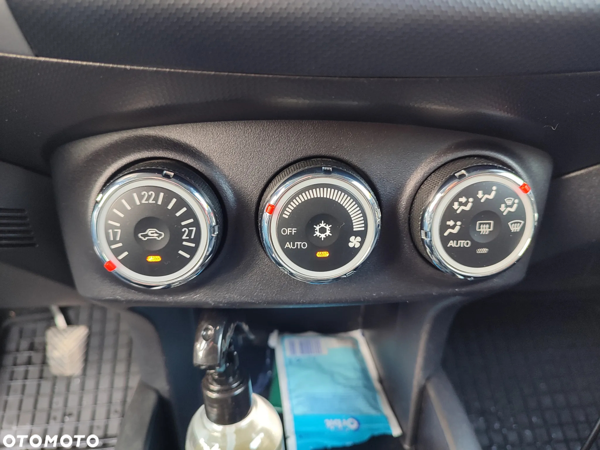 Mitsubishi Outlander 2.0 DID Invite SE - 12