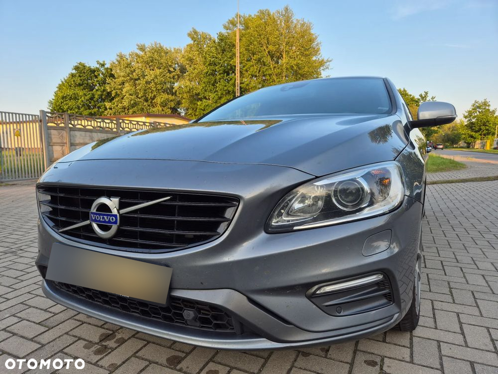 Volvo V60 D4 Drive-E R-Design Momentum - 5