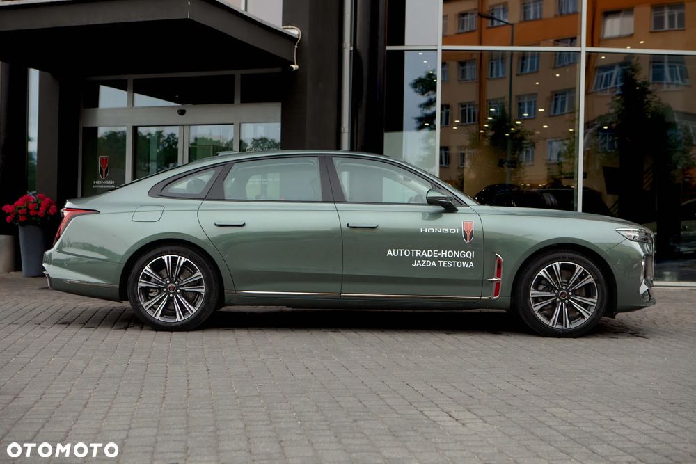 Hongqi H9 - 12