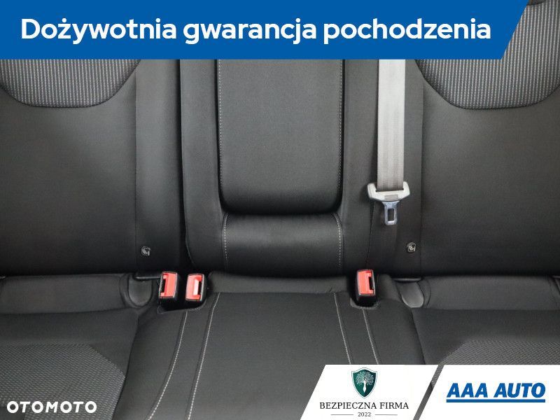Ford Mondeo - 12