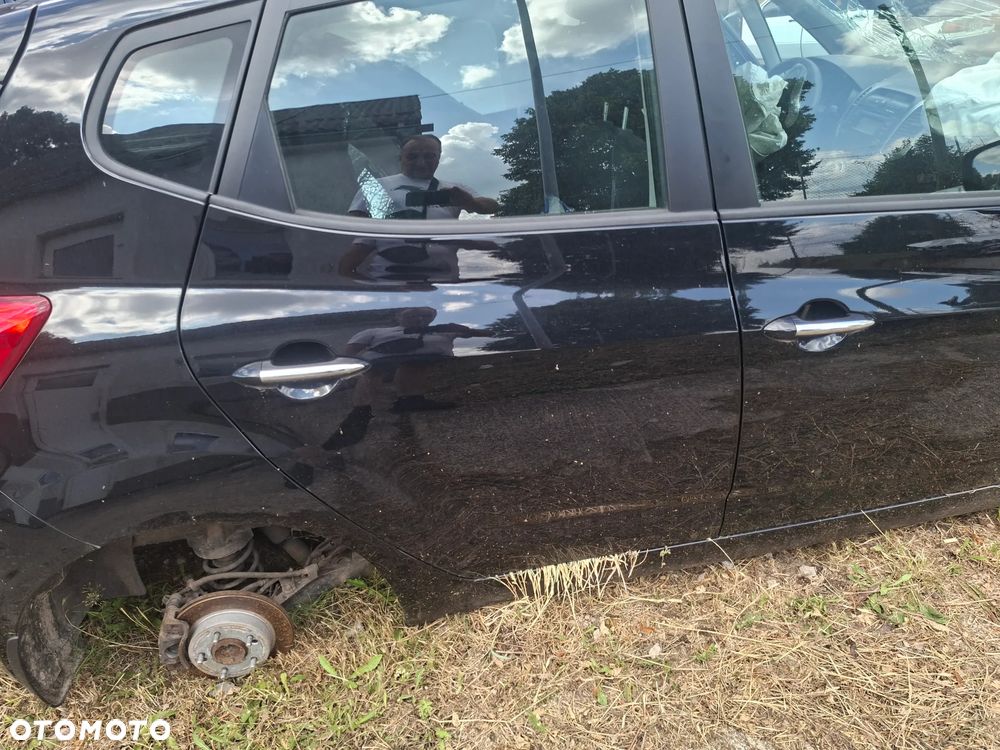 HYUNDAI IX20 drzwi prawe zderzak  PAE 09-19
