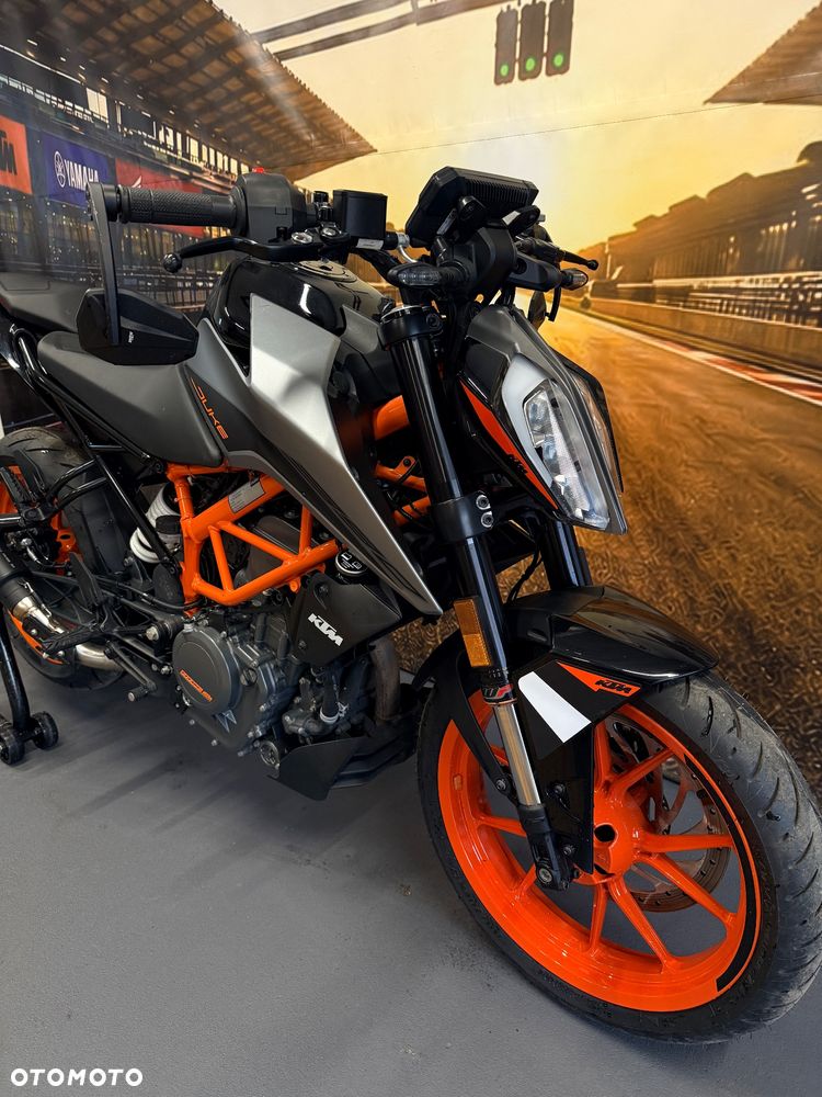 KTM Duke - 15