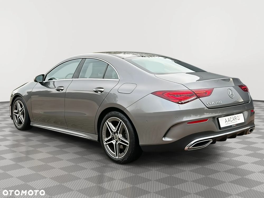 Mercedes-Benz CLA 200 AMG Line 7G-DCT - 2