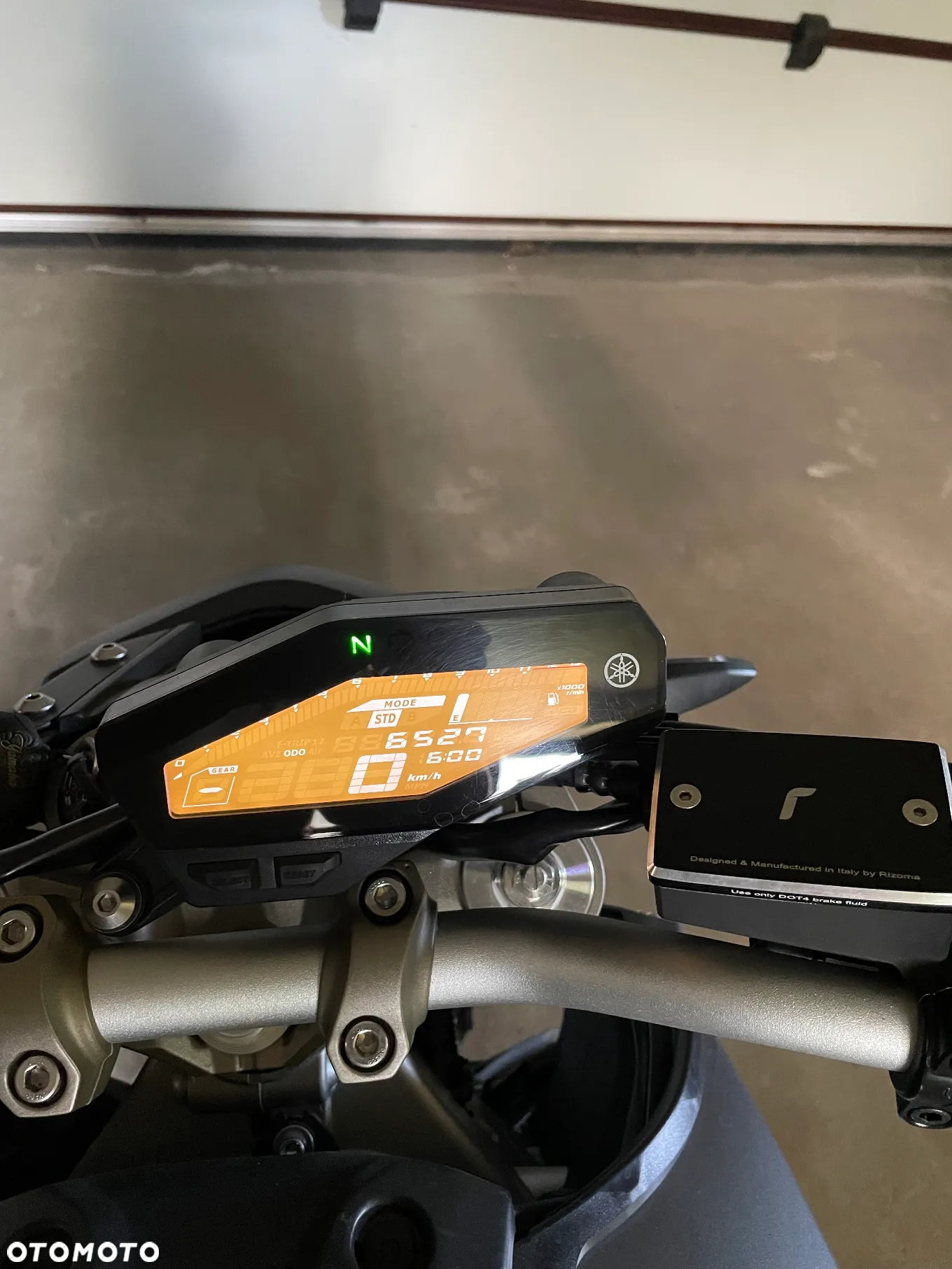 Yamaha MT - 9