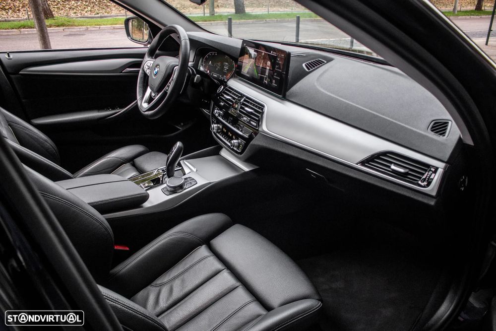 BMW 520 d Line Luxury Auto - 28