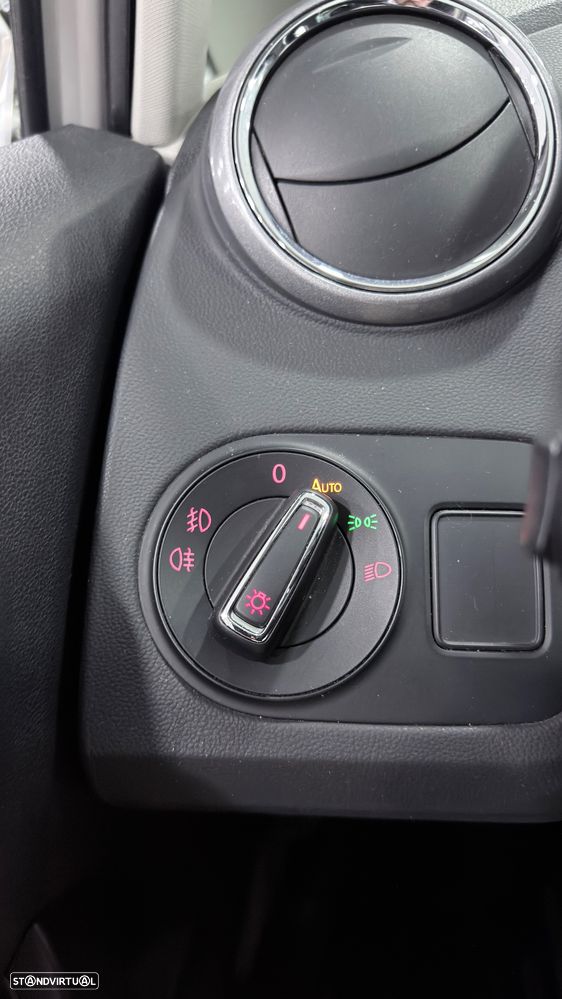 SEAT Ibiza 1.4 TDI FR - 19