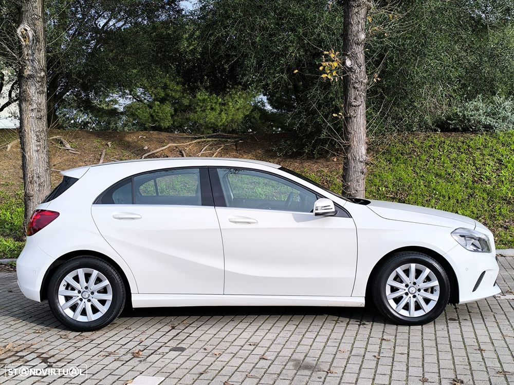 Mercedes-Benz A 180 d Urban - 6