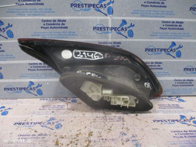 Farol Tras Stop3146 OPEL ASTRA J FASE 1 2012 1.7CDTI 110CV 5P BRANCO DRT ORIGINAL - 2