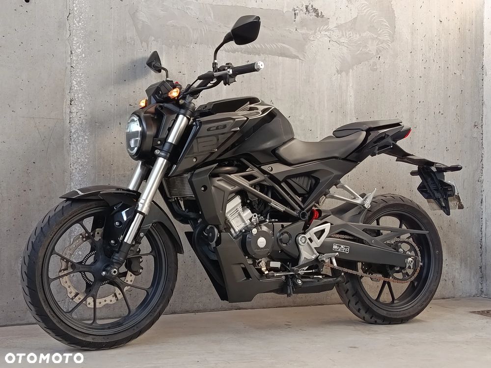Honda CB - 3
